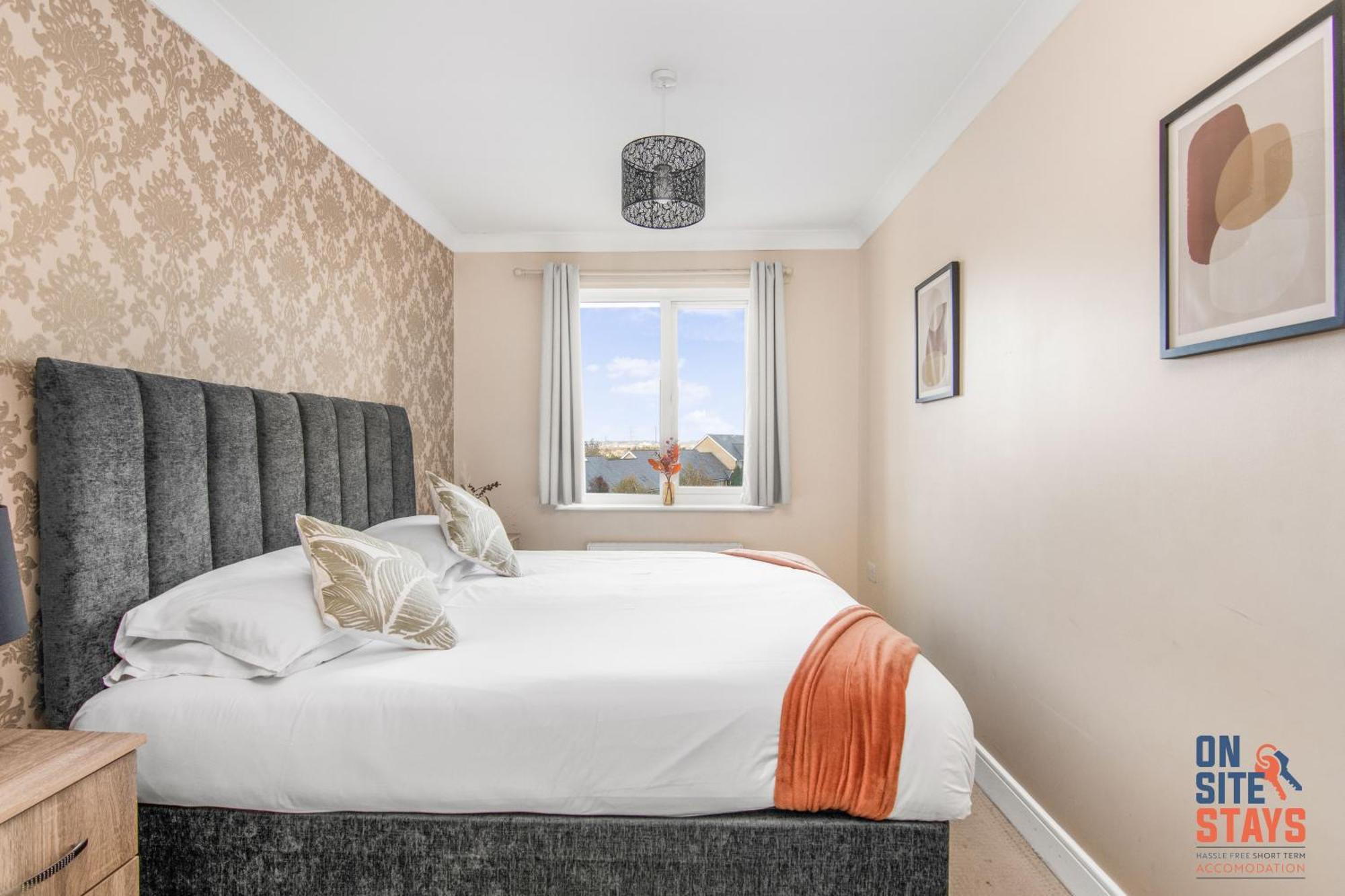 Onsitestays - Cosy 2-Bedroom Apartment With Free Parking, Wi-Fi & London Links Northfleet Extérieur photo