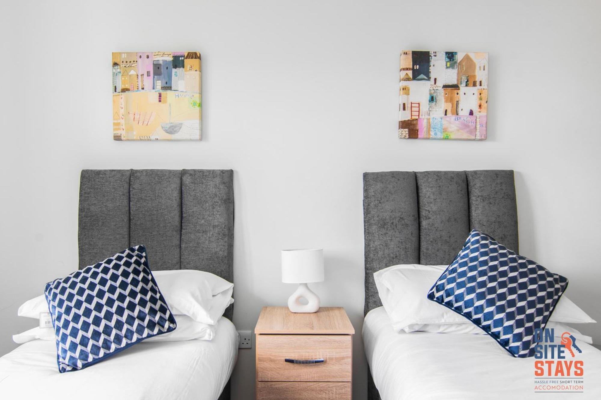 Onsitestays - Cosy 2-Bedroom Apartment With Free Parking, Wi-Fi & London Links Northfleet Extérieur photo
