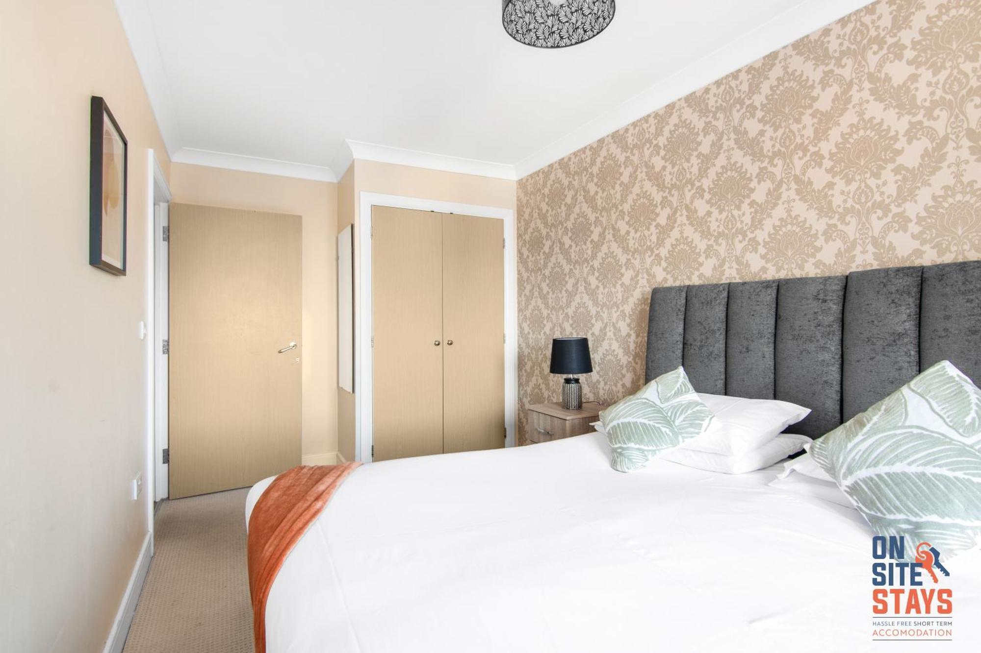 Onsitestays - Cosy 2-Bedroom Apartment With Free Parking, Wi-Fi & London Links Northfleet Extérieur photo
